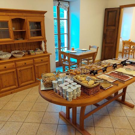 Taxus Hostel Pieve Tesino Экстерьер фото