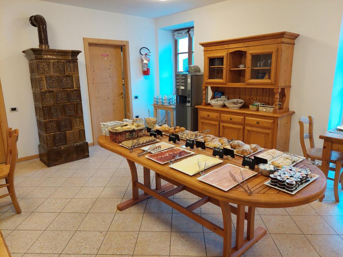 Taxus Hostel Pieve Tesino Экстерьер фото
